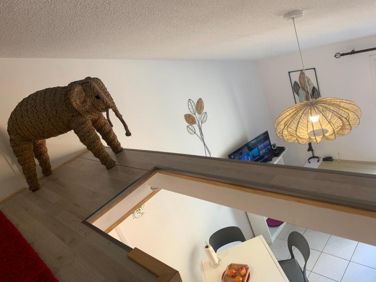 ツーロンDuplex Raphael- Wi-Fi Et Parking Priveアパートメント エクステリア 写真