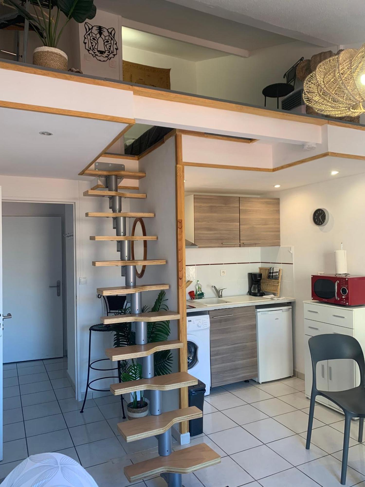 ツーロンDuplex Raphael- Wi-Fi Et Parking Priveアパートメント エクステリア 写真